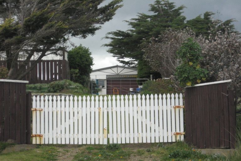 Photo of property in 92 Kahukura Avenue, Waitarere Beach, Levin, 5510