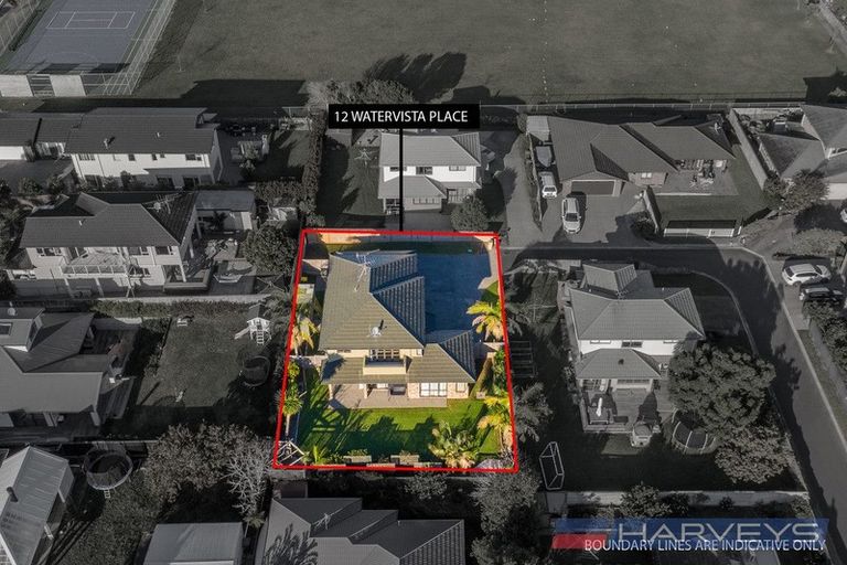 Photo of property in 12 Watervista Place, Mangere Bridge, Auckland, 2022