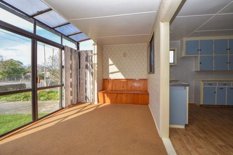 Photo of property in 9 Davy Street, Carterton, 5713