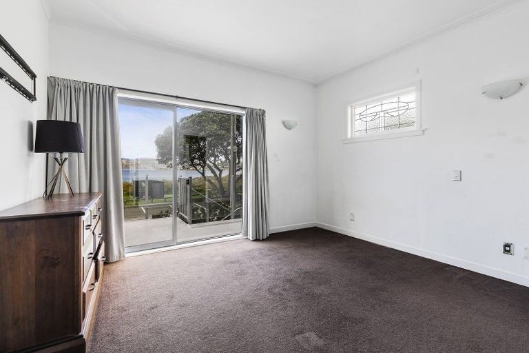 Photo of property in 217 Marine Parade, Seatoun, Wellington, 6022