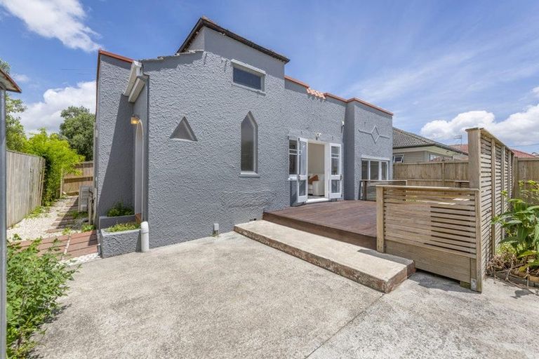 Photo of property in 6 Lipscombe Avenue, Papatoetoe, Auckland, 2025