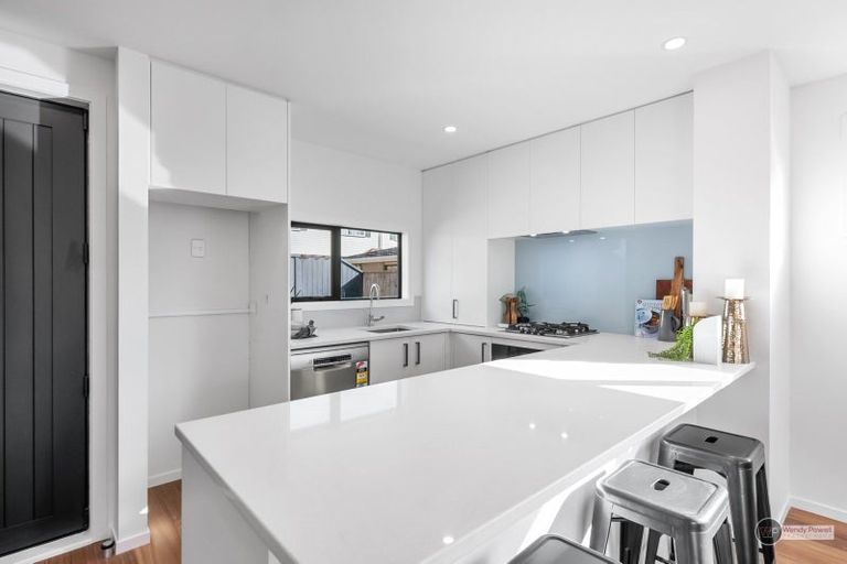 Photo of property in 7/51 Kings Crescent, Hutt Central, Lower Hutt, 5010