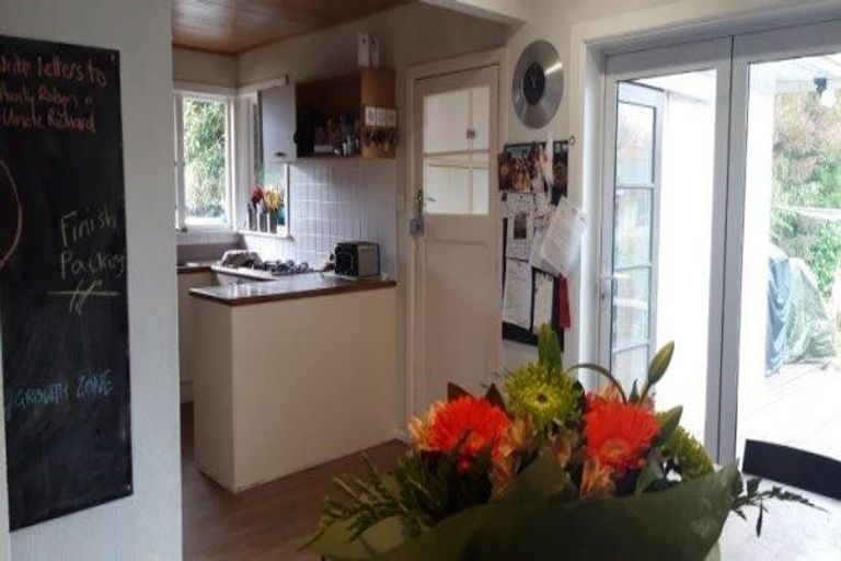 Photo of property in 27 Bainton Street, Bishopdale, Christchurch, 8053