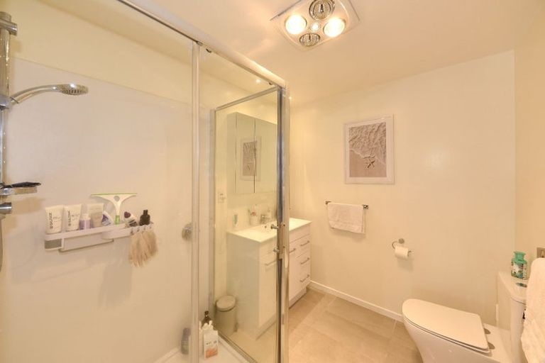 Photo of property in 7 Dinton Street, Russley, Christchurch, 8042