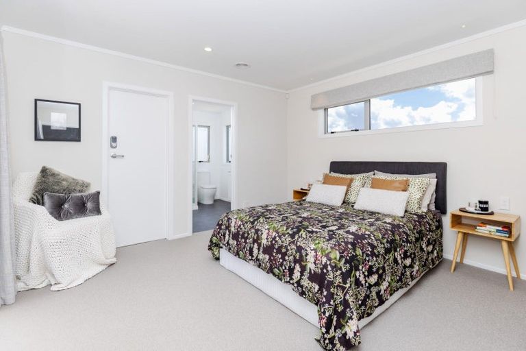 Photo of property in 21 Paulette Place, Queenwood, Hamilton, 3210