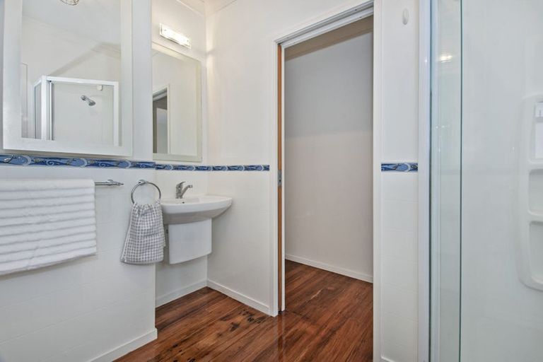 Photo of property in 16 Lovatt Crescent, Kensington, Whangarei, 0112