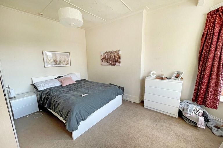 Photo of property in 56 Queen Street, North Dunedin, Dunedin, 9016
