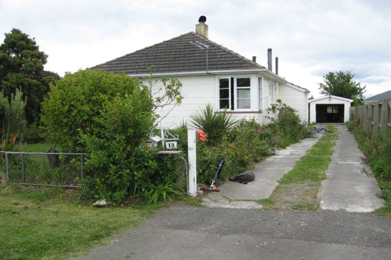 Photo of property in 13 Amberley Beach Road, Amberley, 7410
