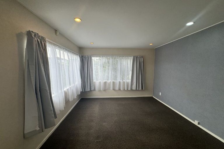Photo of property in 1/23 Russell Road, Manurewa, Auckland, 2102