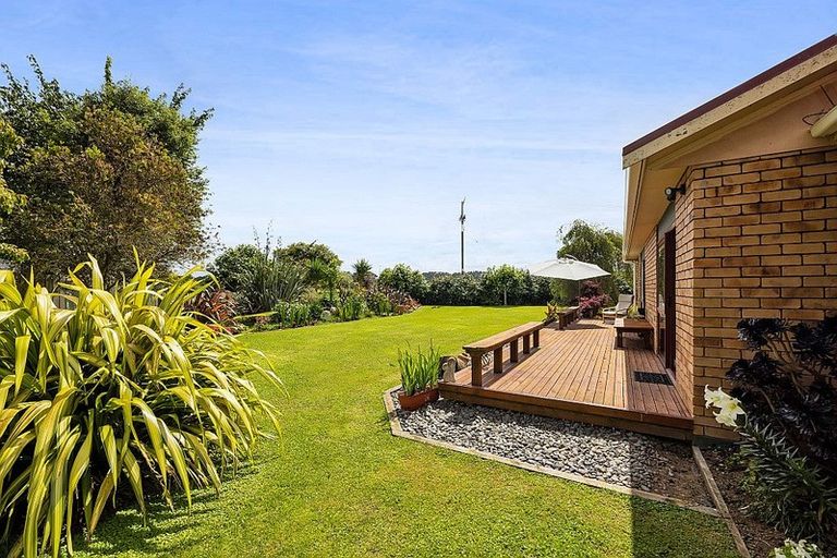 Photo of property in 320 Austin Road, Normanby, Hawera, 4673