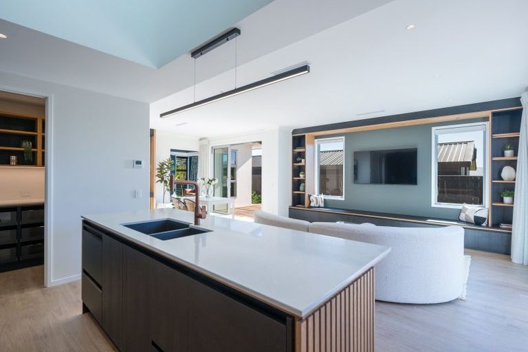 Photo of property in 33 Hart Road, Richmond, 7020