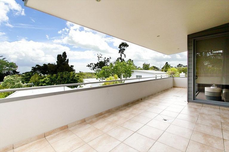 Photo of property in 360d Kohimarama Road, Saint Heliers, Auckland, 1071