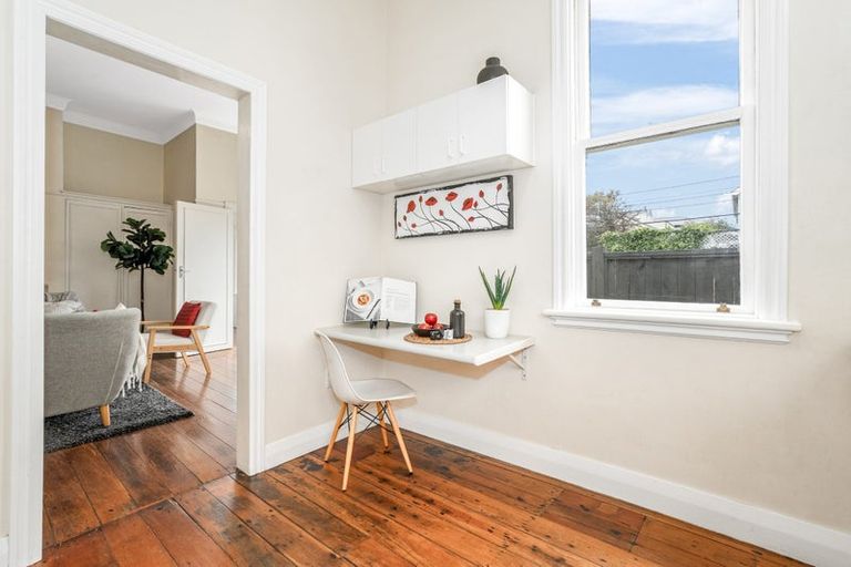 Photo of property in 256 Adelaide Road, Newtown, Wellington, 6021
