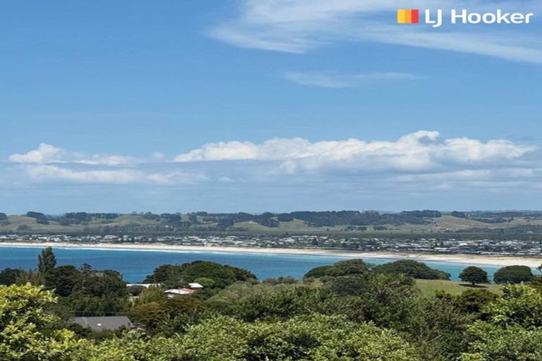 Photo of property in 136 Ti Point Road, Ti Point, Leigh, 0985