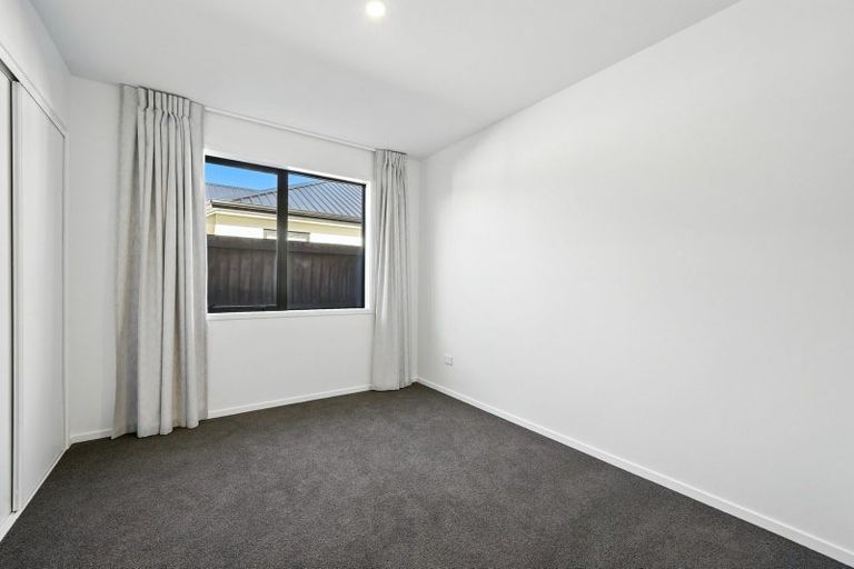 Photo of property in 11 Pitcaithly Street, Halswell, Christchurch, 8025