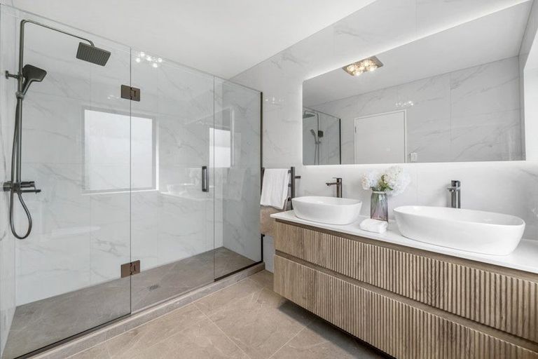 Photo of property in 8 Hing Street, Flat Bush, Auckland, 2019