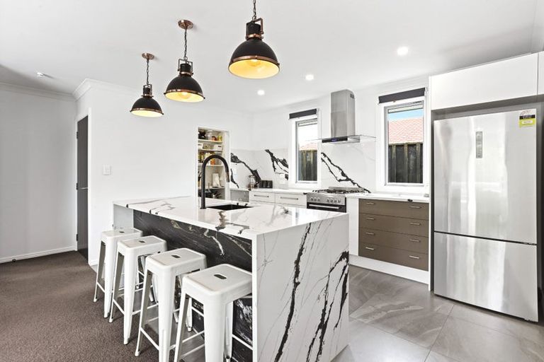 Photo of property in 4 Waikuku Beach Road, Waikuku Beach, 7473