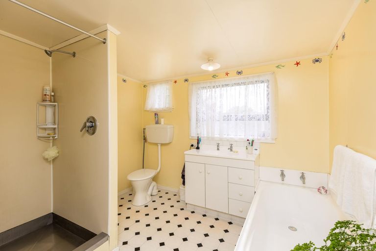 Photo of property in 749 Hakataramea Highway, Waimate, 7977