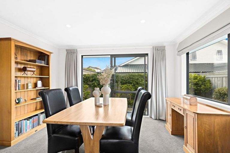 Photo of property in 12 Trevally Place, Snells Beach, 0920