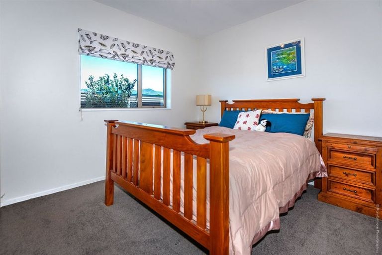 Photo of property in 14 Saint Peters Close, Woolston, Christchurch, 8062