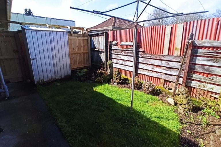 Photo of property in 3/17 Russell Road, Manurewa, Auckland, 2102