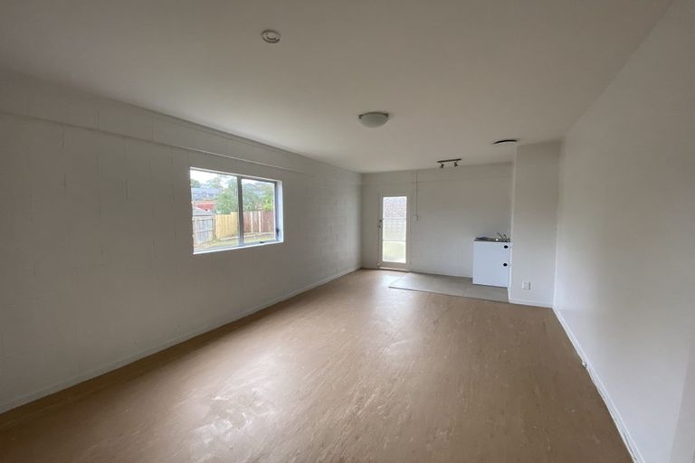 Photo of property in 2/110 Sartors Avenue, Browns Bay, Auckland, 0630