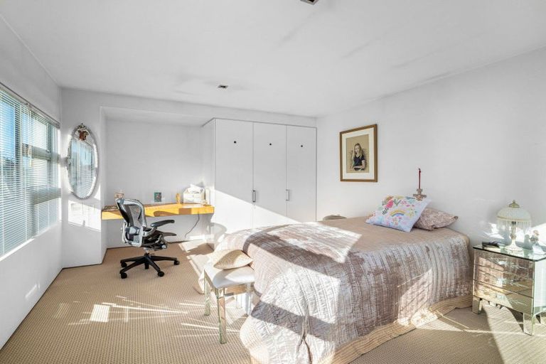 Photo of property in 97a Fendalton Road, Fendalton, Christchurch, 8014