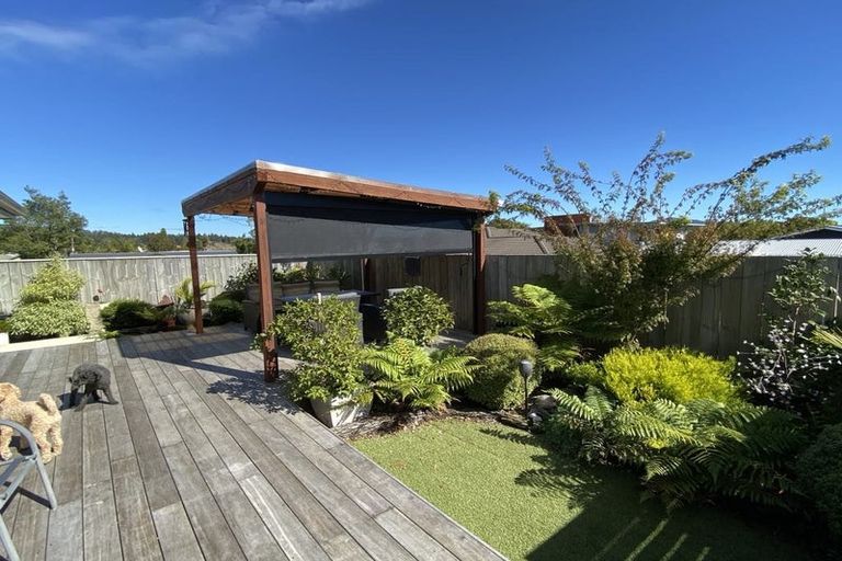 Photo of property in 9a Mckenzie Road, Owhata, Rotorua, 3010