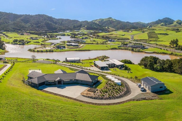 Photo of property in 64 Lakeview Lane, Mangawhai, 0573