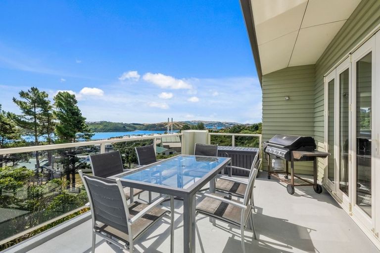 Photo of property in 38 Aspiring Terrace, Aotea, Porirua, 5024