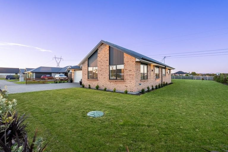 Photo of property in 13 Polwarth Lane, West Melton, 7618