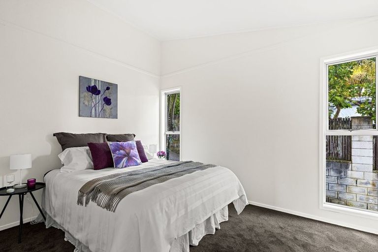 Photo of property in 56a Zita Maria Drive, Massey, Auckland, 0614