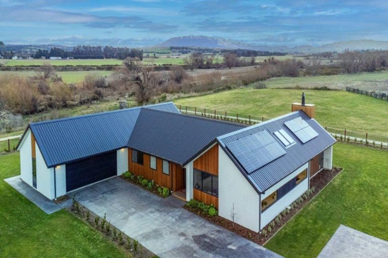 Photo of property in 1a Riverdale Place, Amberley, 7410