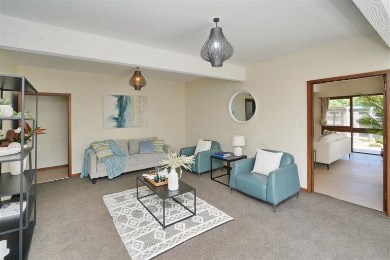 Photo of property in 70b Avonhead Road, Avonhead, Christchurch, 8042