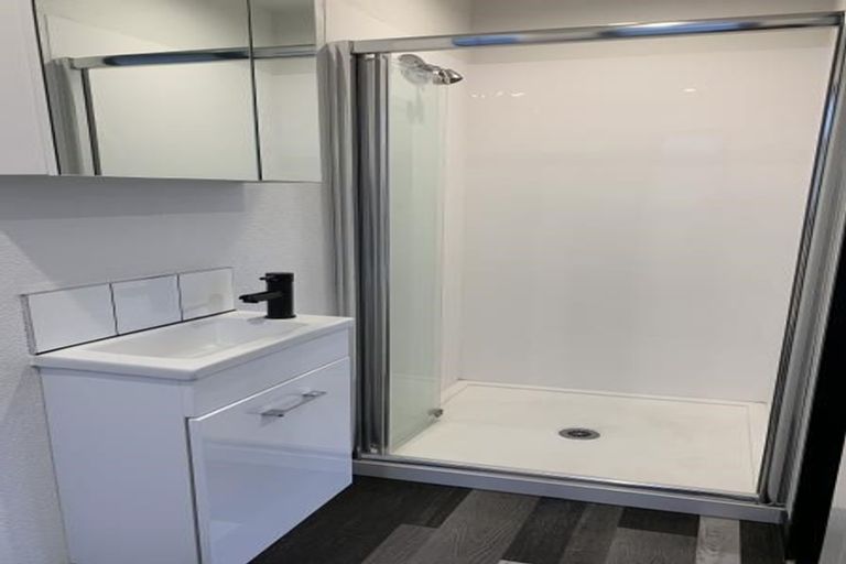 Photo of property in 68 Matlock Street, Woolston, Christchurch, 8062