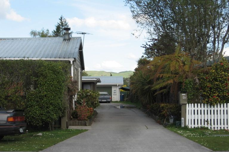 Photo of property in 8a Farnworth Avenue, Holdens Bay, Rotorua, 3010