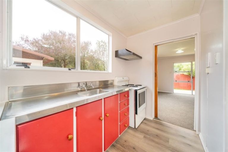 Photo of property in 51b Gemstone Drive, Birchville, Upper Hutt, 5018