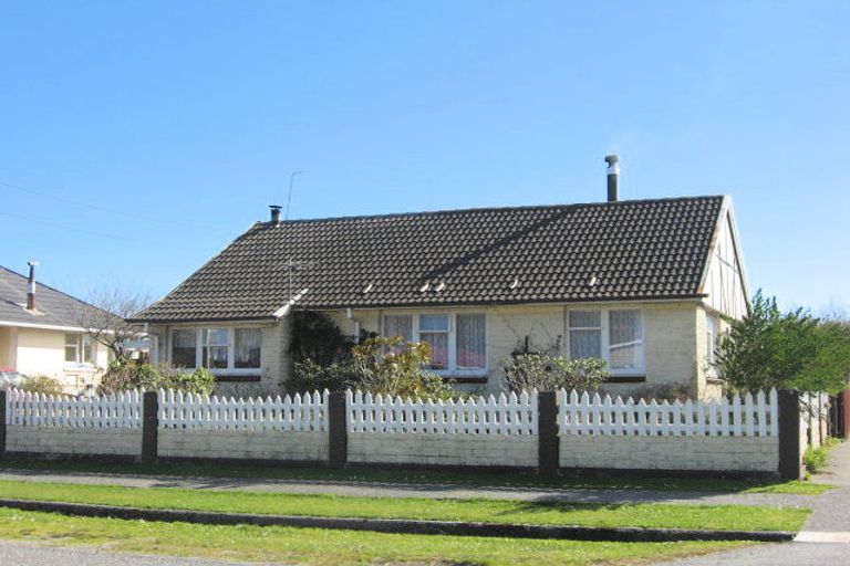 Photo of property in 84 Richmond Street, Cobden, Greymouth, 7802