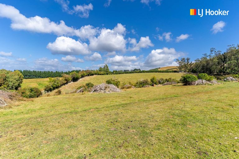 Photo of property in 200 Mcmaster Road, Saddle Hill, Dunedin, 9076