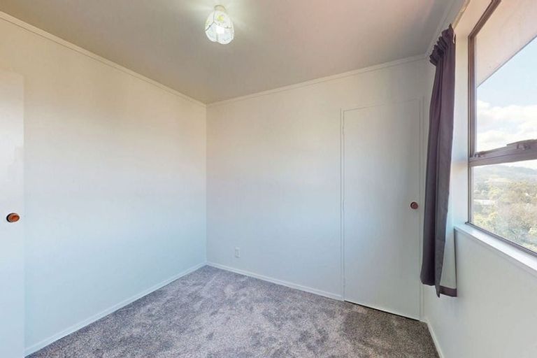 Photo of property in 3 Makatote Grove, Churton Park, Wellington, 6037