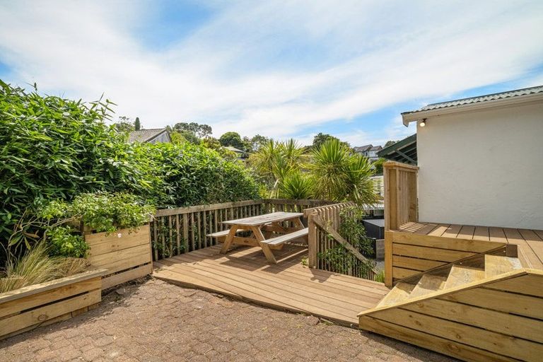 Photo of property in 38 Hythe Terrace, Mairangi Bay, Auckland, 0630