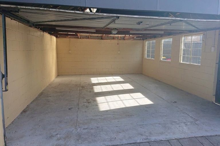 Photo of property in 653 Gloucester Street, Linwood, Christchurch, 8062