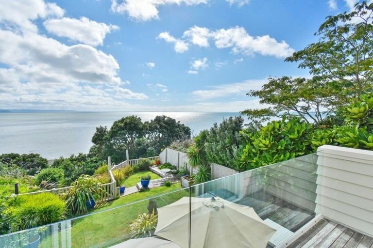 Photo of property in 7a Torkar Road, Clarks Beach, 2122