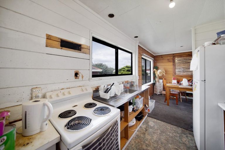 Photo of property in 80 Cottingham Crescent, Mangere East, Auckland, 2024