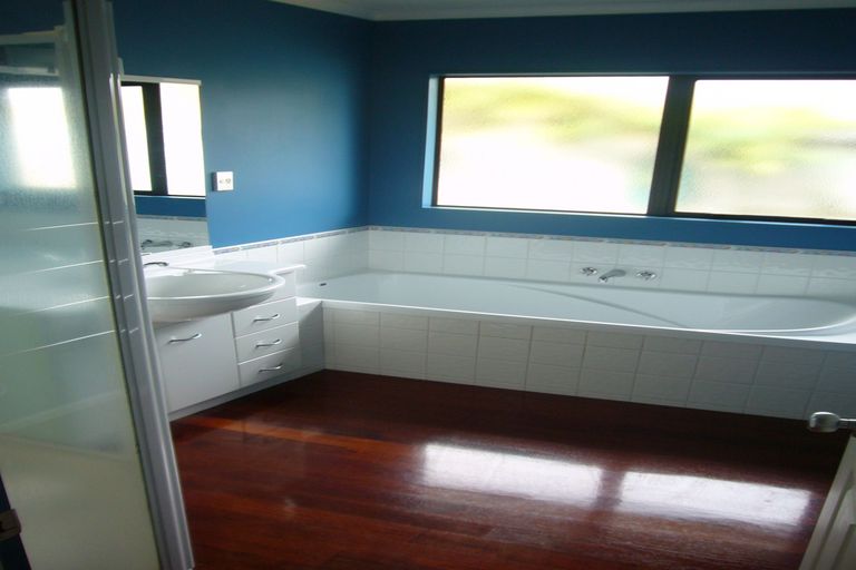 Photo of property in 1/18 Grenada Street, Mount Maunganui, 3116