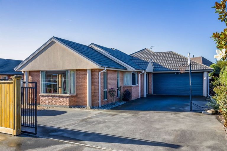Photo of property in 52 Brigham Drive, Halswell, Christchurch, 8025