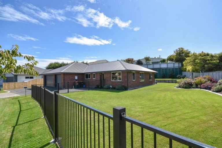 Photo of property in 6 Calluna Crescent, Mosgiel, 9024