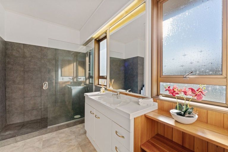 Photo of property in 1/81 Shepherd Road, Waipahihi, Taupo, 3330