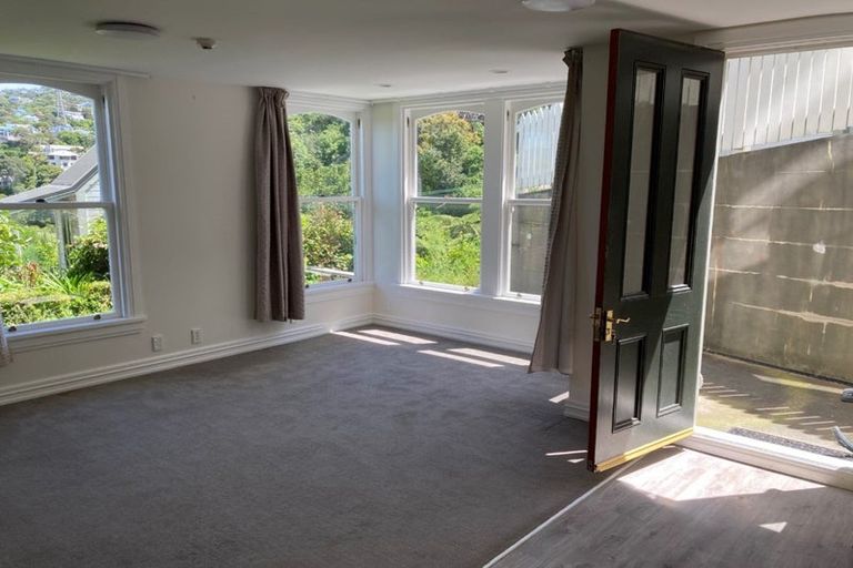 Photo of property in 49 Devon Street, Aro Valley, Wellington, 6021