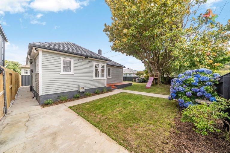 Photo of property in 273 Naenae Road, Naenae, Lower Hutt, 5011